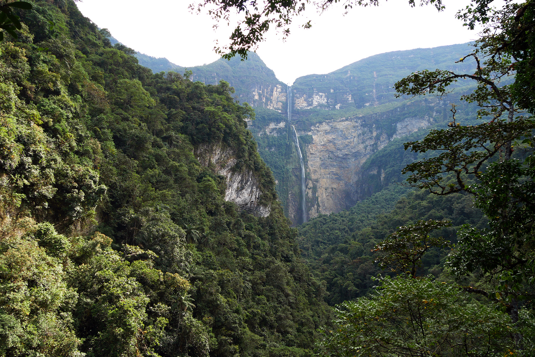 cascade de Gocta au Pérou