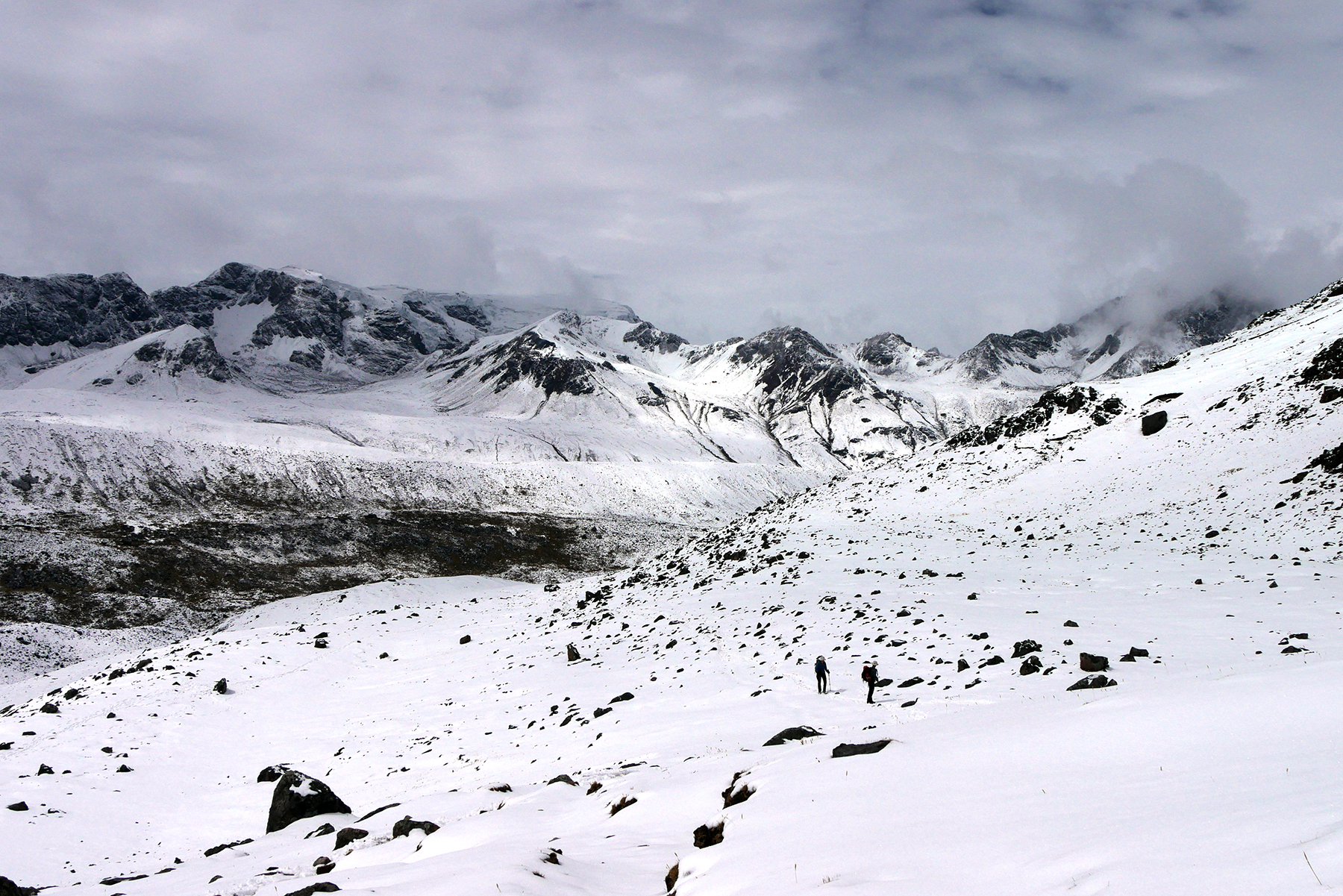 la cordillère vilcanota enneigée